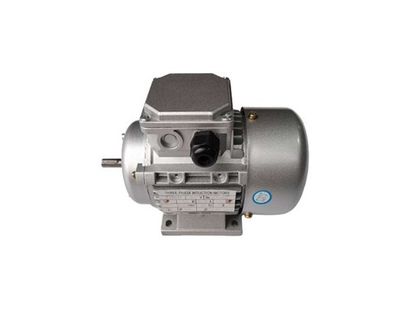 Variable frequency speed regulating three-phase asynchronous motor
